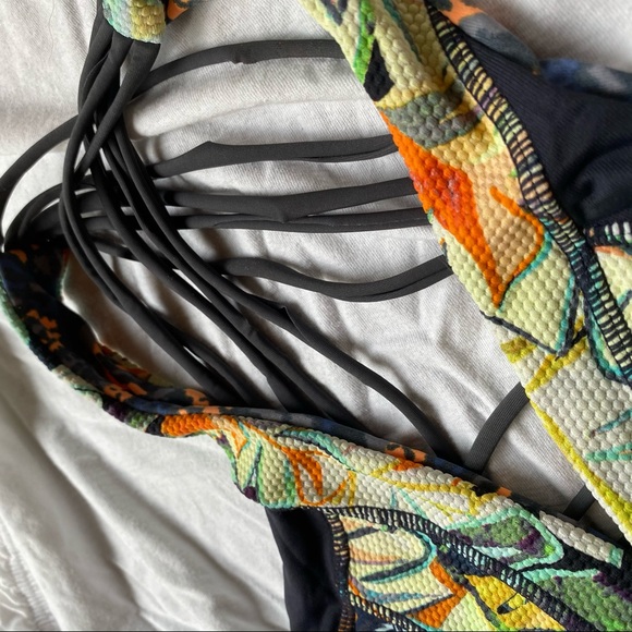 👙✨SET✨👙Maaji Bikini Reversible Strappy SMALL - Picture 6 of 13